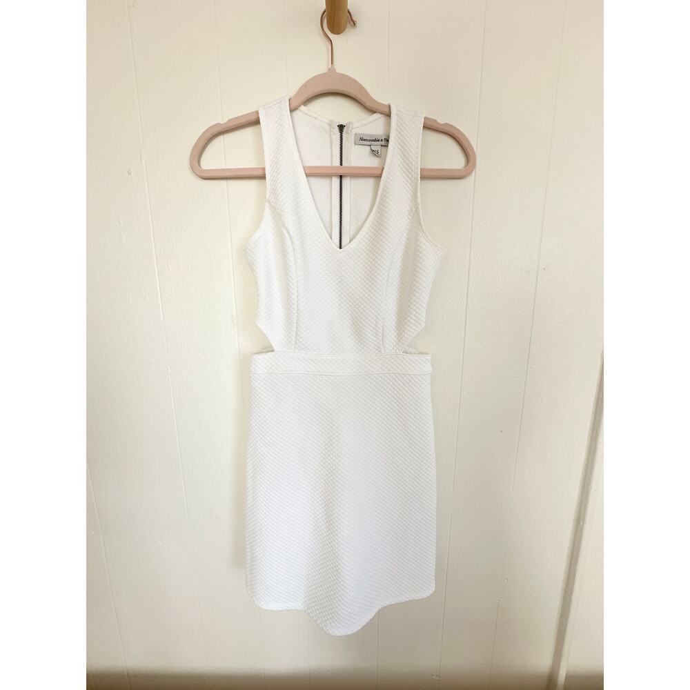 VTG Y2K Abercrombie & Fitch Perforated Skater Dress XS - Cutout Waist White